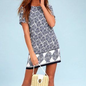 Lulu's Taj Mahal Tour Blue and White Paisley Shift Dress_Size S